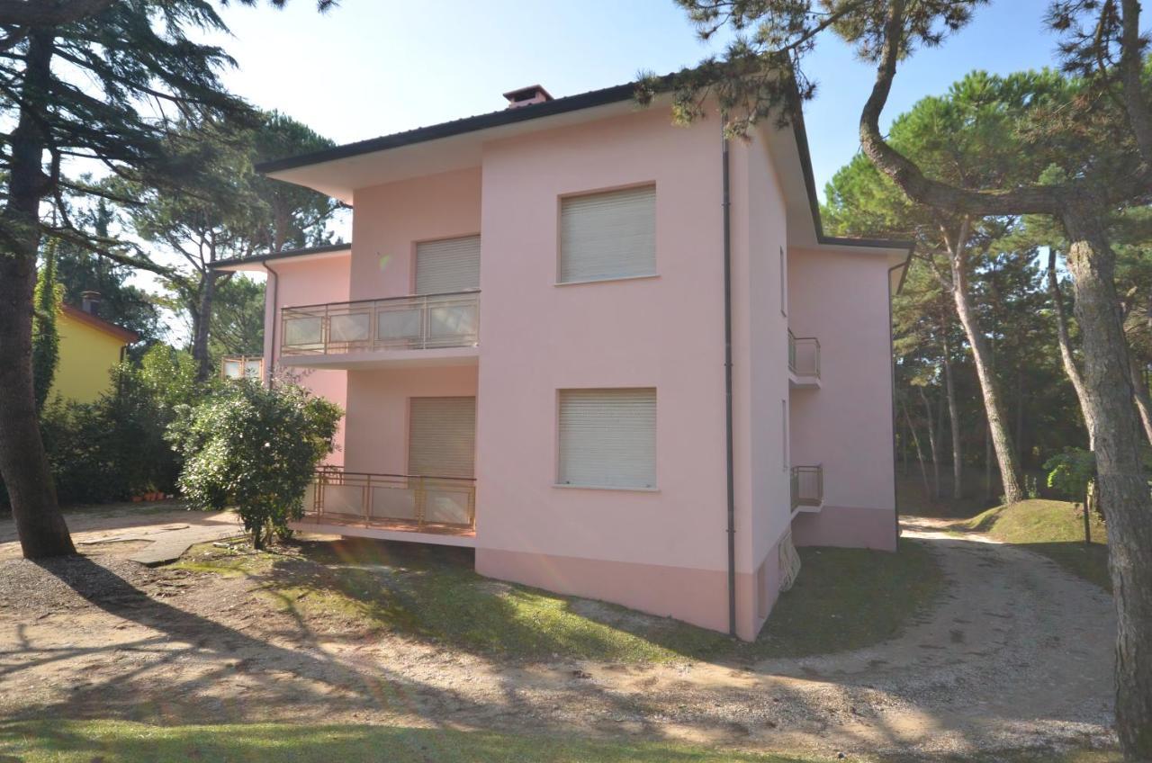 Appartamenti Lara Lignano Sabbiadoro Exterior foto